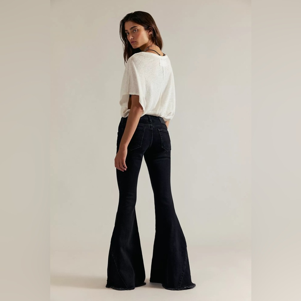 We The Free Emre Low-Rise Flare Jeans from Free People - Picture 3 of 5